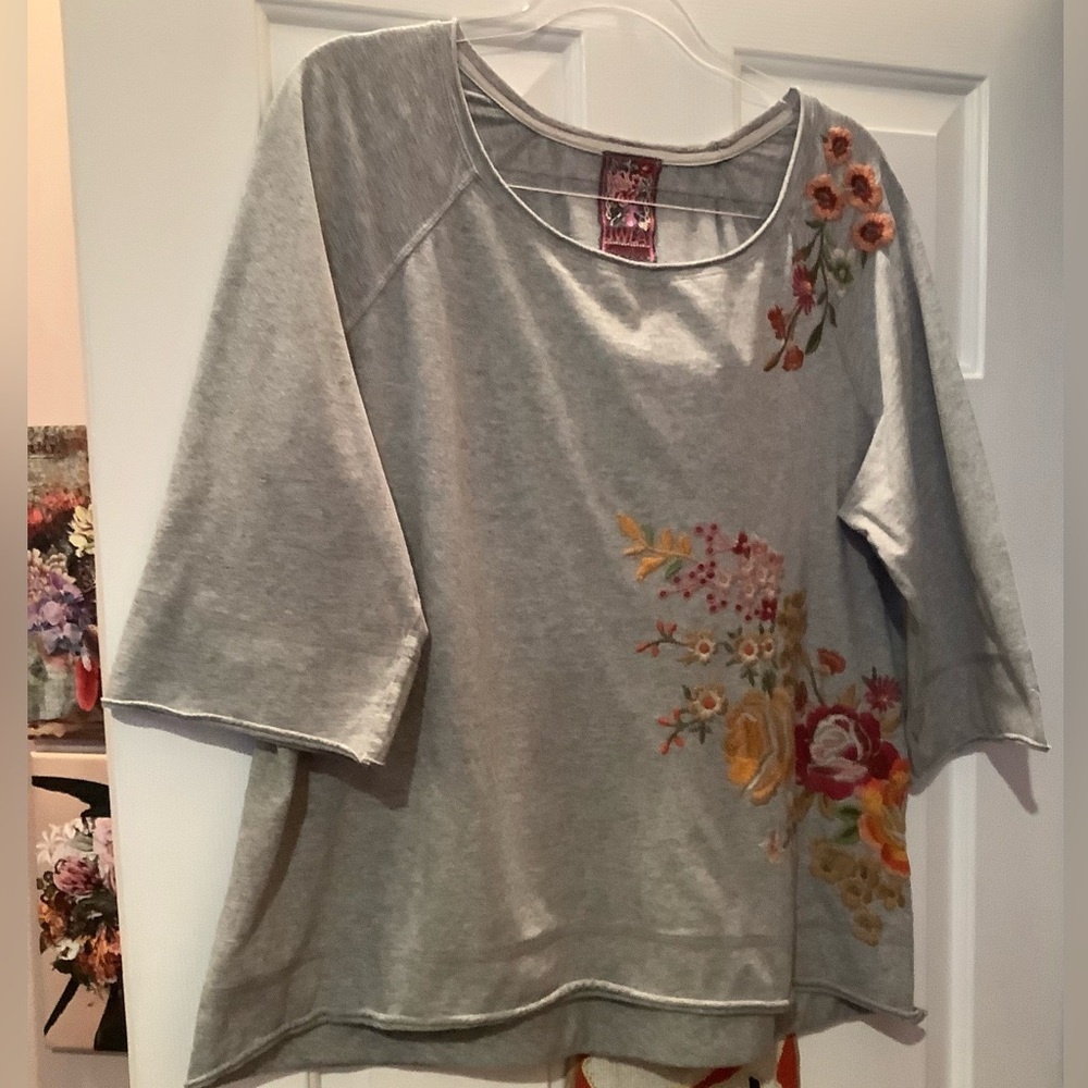 Johnny Was Gray T-Shirt has  Floral Embroidery & 3/4 Length Sleeves, Size XL.